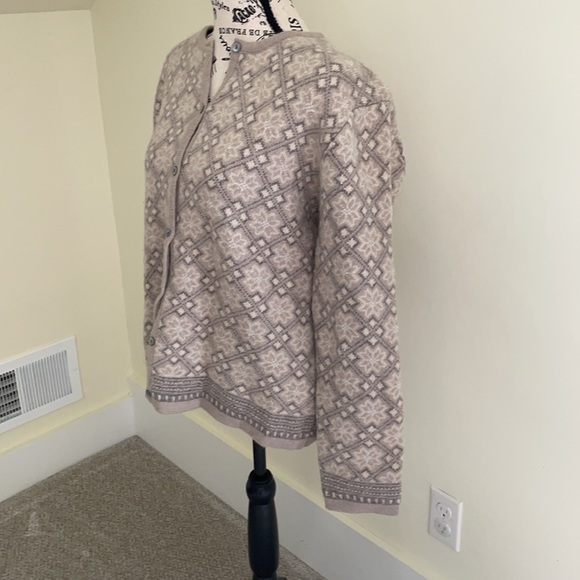 *Host Pick* Cottagecore Nordic Design Wool Grandma Cardigan SZ L EUC - Picture 4 of 10
